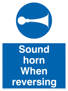 Sound horn when reversing