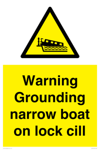 Warning Grounding narrow boat on lock cill