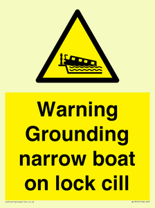 Warning Grounding narrow boat on lock cill