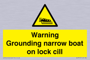 Warning Grounding narrow boat on lock cill