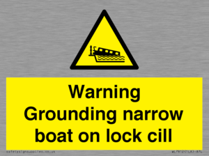 Warning Grounding narrow boat on lock cill