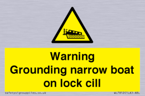 Warning Grounding narrow boat on lock cill