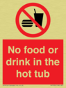 no-food-or-drink-in-the-hot-tub~