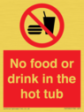 no-food-or-drink-in-the-hot-tub~