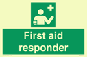 first-aid-responder-~