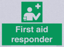 first-aid-responder-~