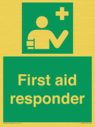 first-aid-responder-~