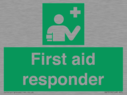 first-aid-responder-~