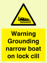 warning-grounding-narrow-boat-on-lock-cill~