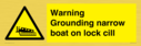 warning-grounding-narrow-boat-on-lock-cill~